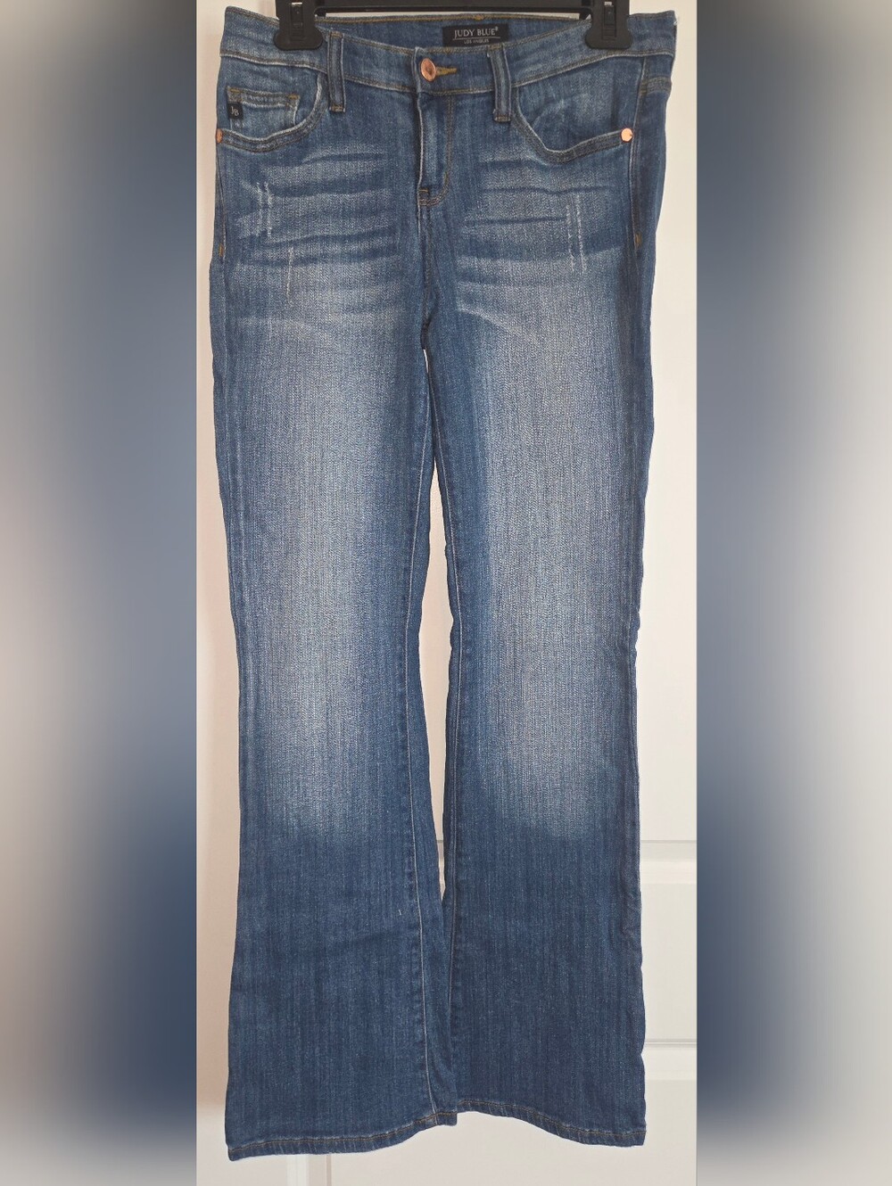 Judy Blue Mid Rise Distressed Bootcut Jeans Medium Wash Size 9/29